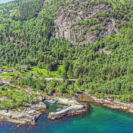 Holiday home Cozy In Lavik With House A Mountain View Lavik (Sogn og Fjordane)