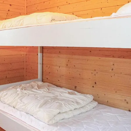 Holiday home Cozy In Lavik With House A Mountain View *